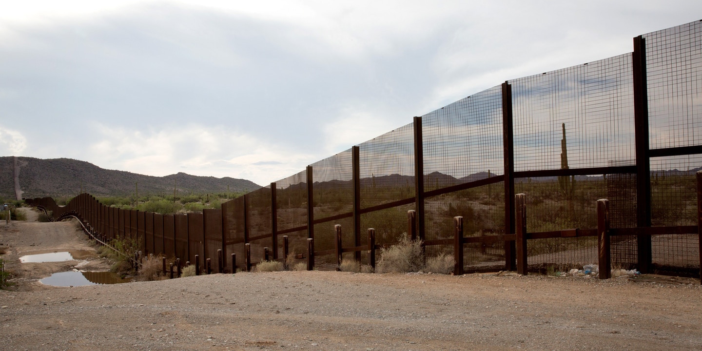 “THE FOURTH AMENDMENT DOESN’T APPLY HERE” — U.S. BORDER GUARDS ARREST ...